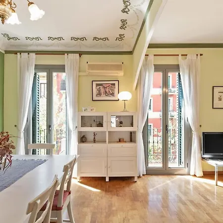 U-nique Hospital Clinic * Barselona