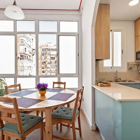 U-nique Hospital Clinic *